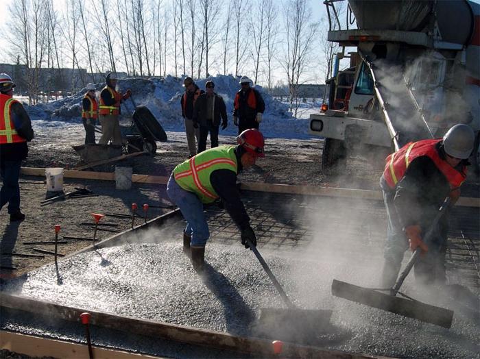 concrete pouring temperature