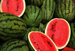 How to determine the ripeness of a watermelon