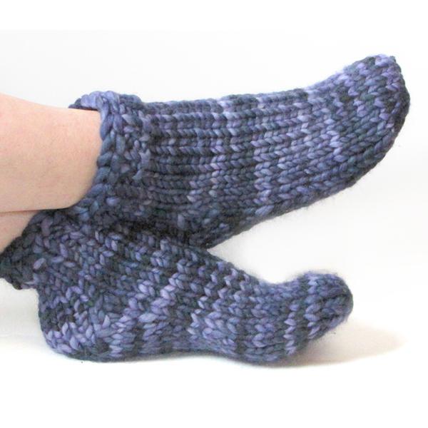 baby knitting socks