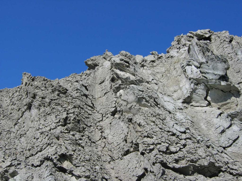 Глинистая минеральная скала