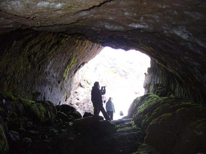 volcano caves burnt tours