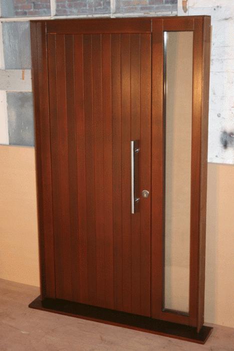 двери тамбурные деревянные