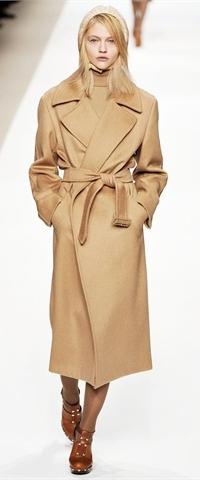 coat female max mara