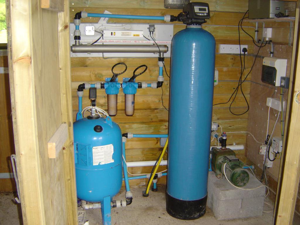 Горячая вода в частном доме: газовые колонки и котлы, расчет количества .