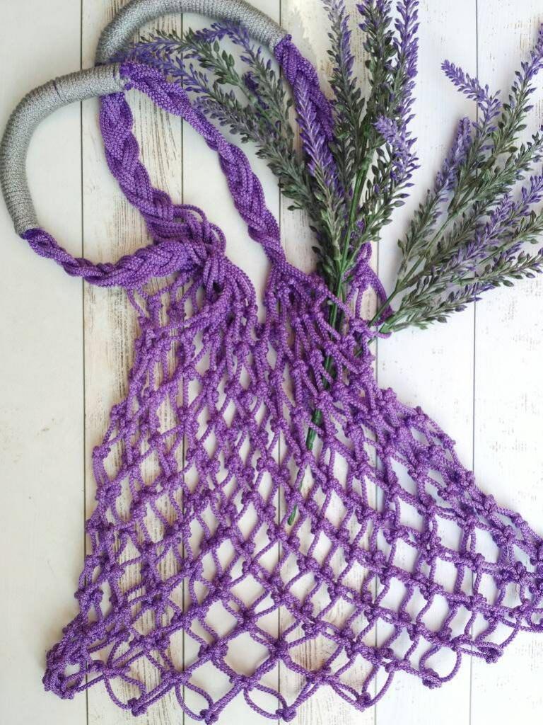 Lilac string bag