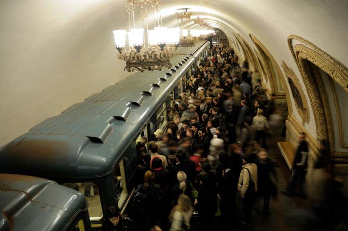 глубина залегания московского метро