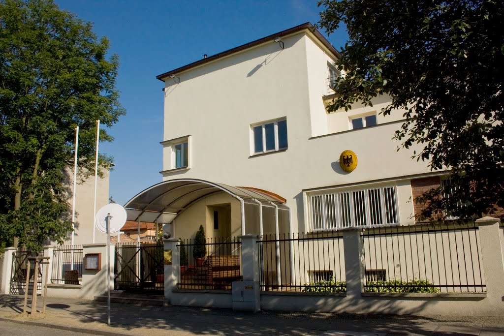 Немецкое консульство в Ополье