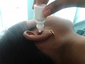 treatment of otitis media in adults