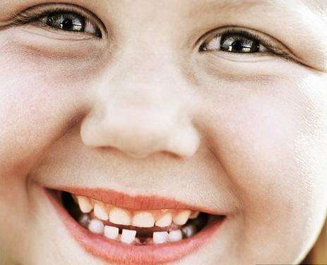 какие зубы у ребенка меняются