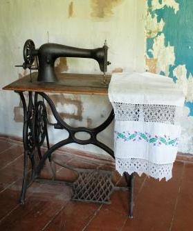 Singer Sewing Machine