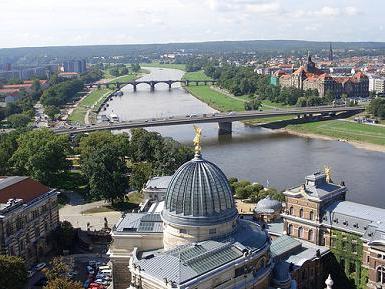 Дрезден река Эльба 