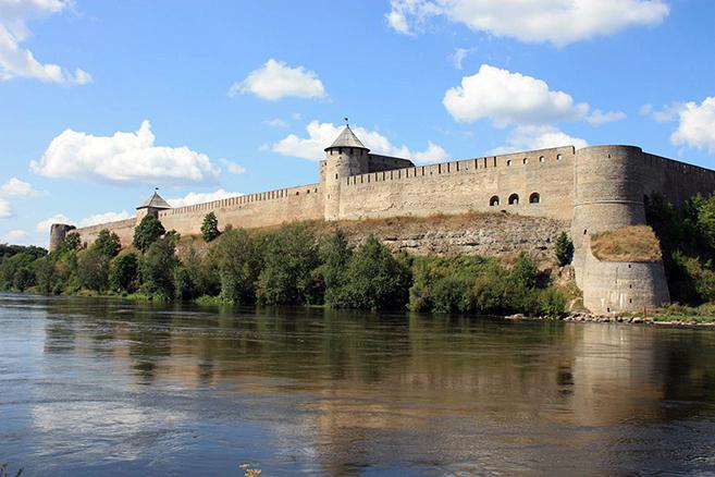 санкт петербург ивангород