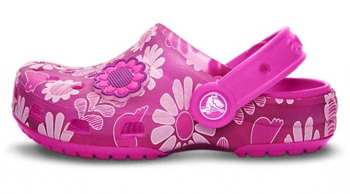 children's beach shoes crox