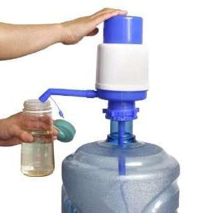 механическая помпа для бутилированной воды