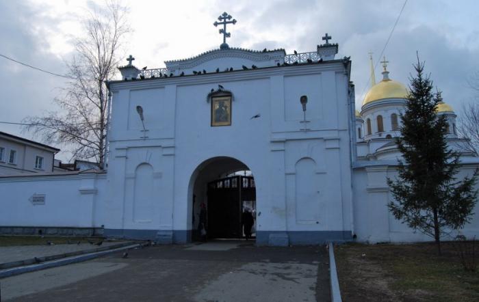 новотихвинский женский монастырь в екатеринбурге