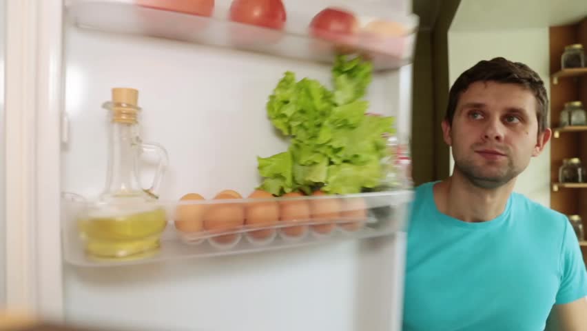 дверца холодильника
