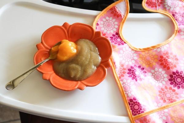 Complementary feeding table