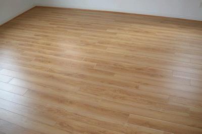 laminate flooring