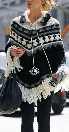 what to wear with a knitted poncho