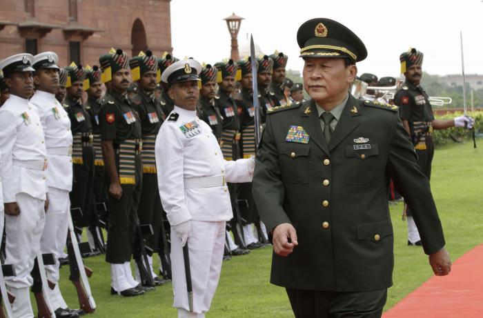 расстрел министра обороны в Китае 