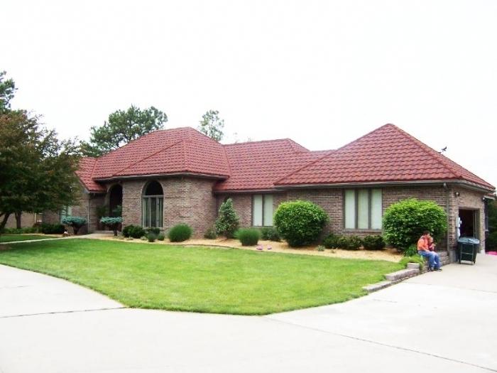 what material to cover the roof of the house