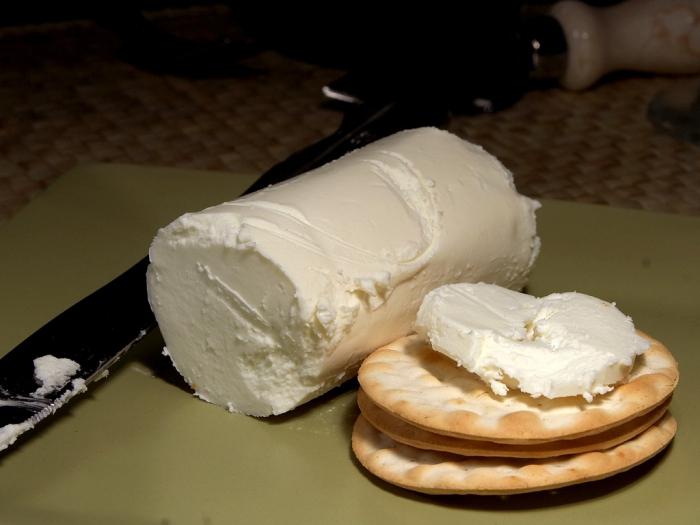 Сыр в домашних условиях из молока простой рецепт с фото пошагово со сметаной