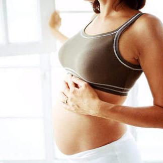 как сохранить беременность на раннем сроке