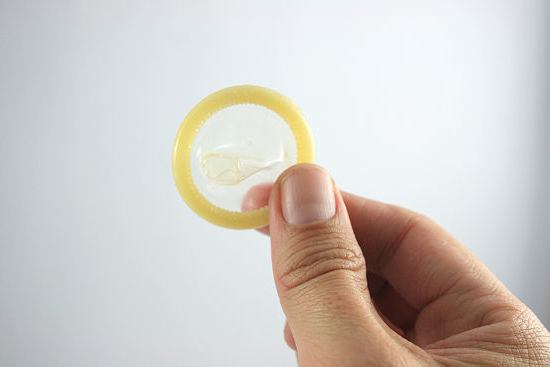 Как правильно одевать презервативы 