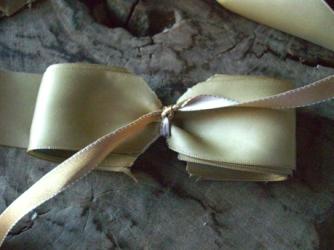 How to tie ribbon bows