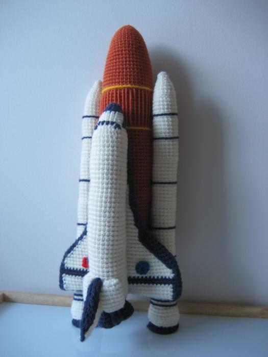 космическая ракета вязание