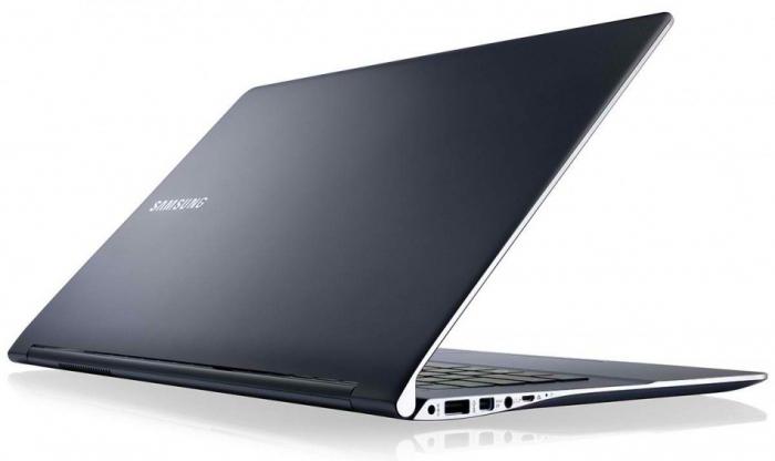 Ноутбук «Samsung» зайти в БИОС.