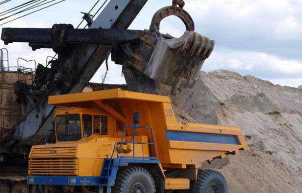 dump truck belaz 7540