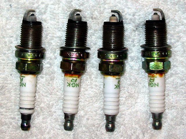 spark plug injector