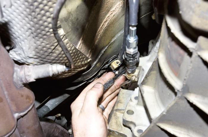 how to pump hydraulic clutch