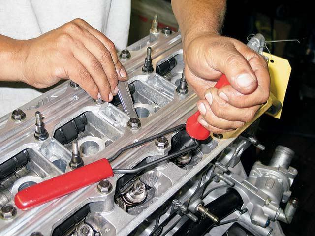 cylinder head repair Price