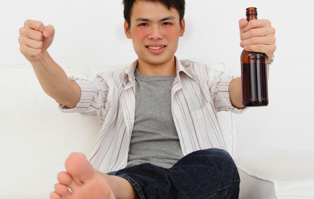 первые признаки алкоголизма у мужчин