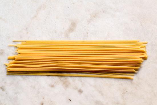 Как варить спагетти чтобы они не слипались 