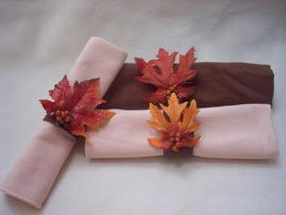 set of napkin rings