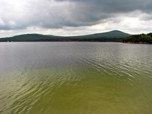 озеро Тамбукан фото