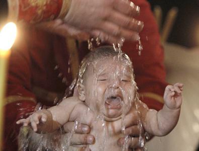 ребенок после крещения