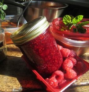 raspberries with sugar for the winter