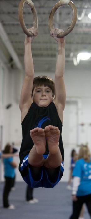спортивная гимнастика для мальчиков москва