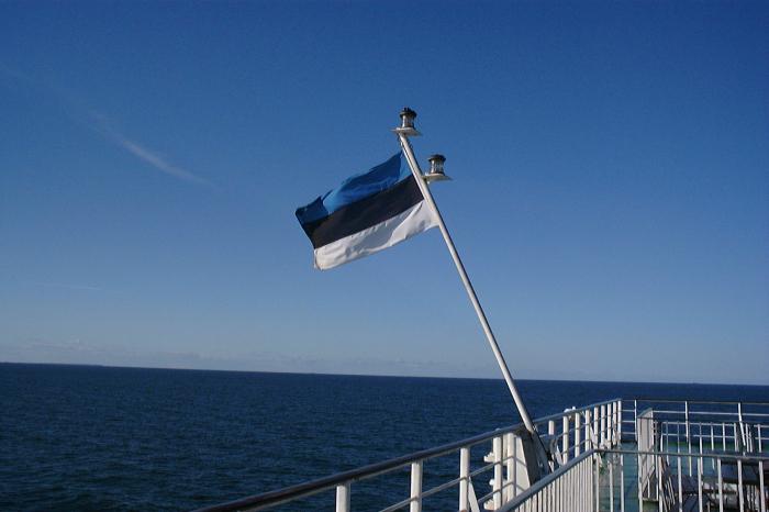 Эстонский флаг и герб