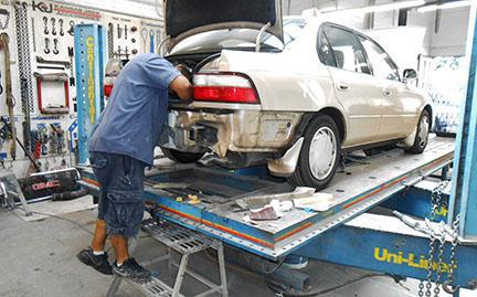 homemade slipway for body repair