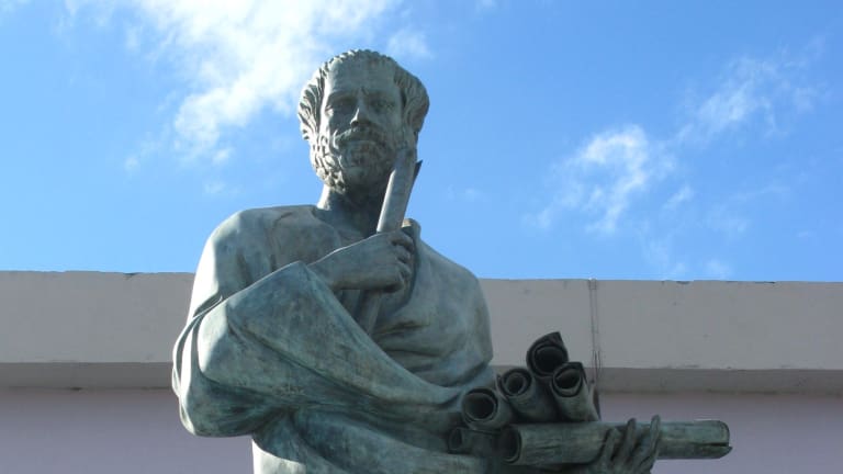 Монумент Аристотелю