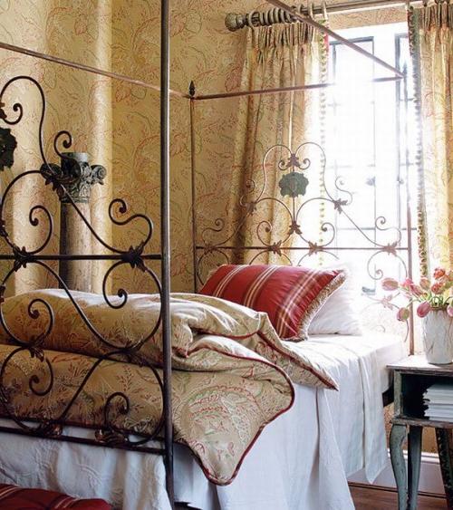 Provence style bedroom design