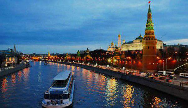 Экскурсия на теплоходе по Москве-реке