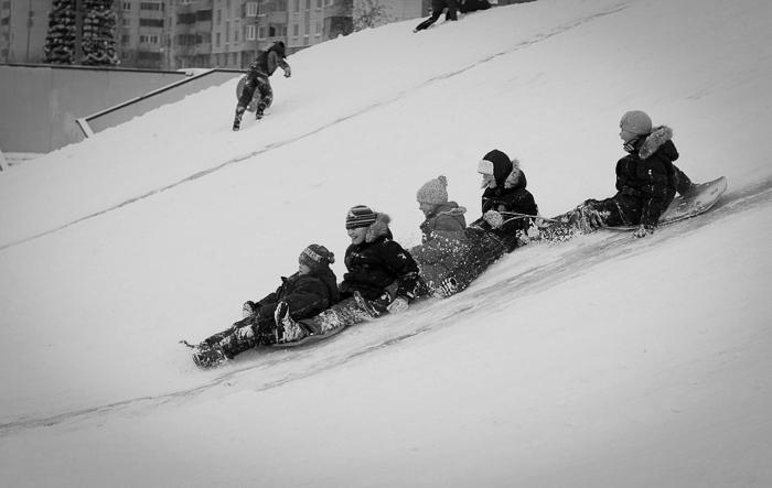 Где покататься с горки в Москве