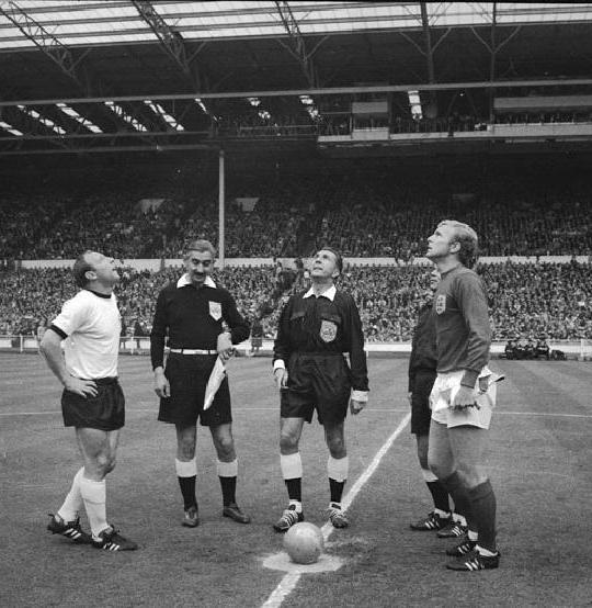 tofig bahram football referee