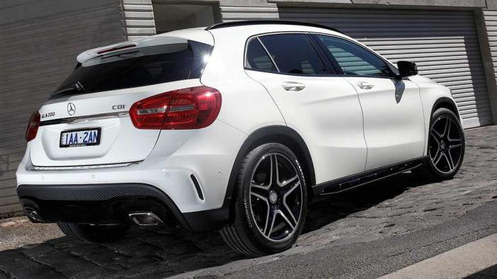 mercedes gla 200 specifications